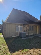 1538 Ridgebriar Dr in Houston, TX - Building Photo - Building Photo