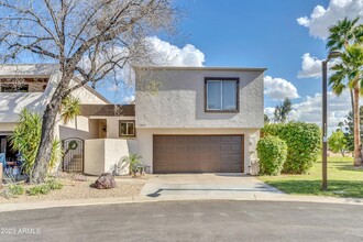 7853 E Pleasant Run, Unit 1 in Scottsdale, AZ - Building Photo - Building Photo