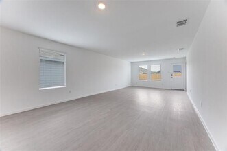 3812 Ontario Wy in Sherman, TX - Building Photo - Building Photo