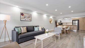 19370 Collins Ave in Sunny Isles Beach, FL - Building Photo