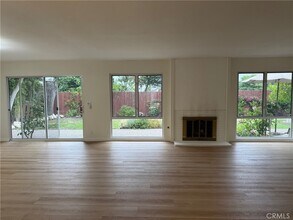 27845 Hawthorne Blvd in Rancho Palos Verdes, CA - Building Photo - Building Photo