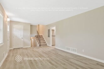 1607 W Austin Rd in Decatur, GA - Foto de edificio - Building Photo