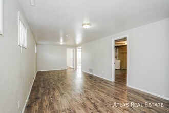 4789 Shadowglen Dr in Colorado Springs, CO - Building Photo - Building Photo