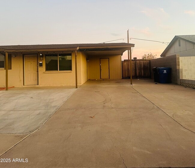 161 W Holly Ln in Avondale, AZ - Building Photo - Building Photo