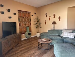 17247 N 106th Ave in Sun City, AZ - Building Photo - Building Photo