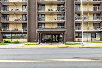 Latrobe Manor in Latrobe, PA - Building Photo - Building Photo