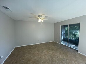 419H Banana Cay Dr in South Daytona, FL - Building Photo - Building Photo