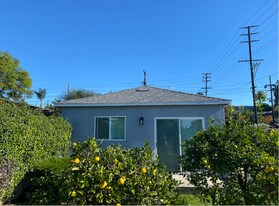 12671 Victoria Ave in Los Angeles, CA - Building Photo