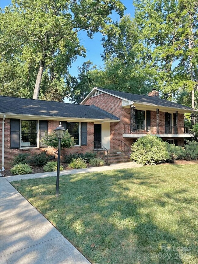 property at 3012 Burnt Mill Rd