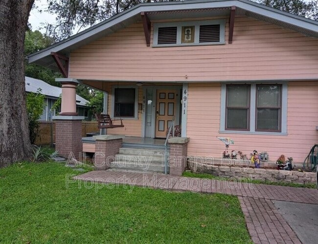 property at 4911 N Suwanee Ave
