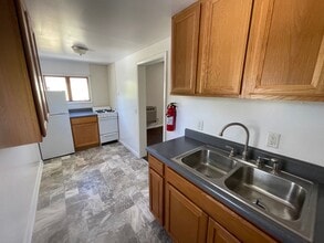 94 Pendleton St in Cortland, NY - Building Photo - Building Photo