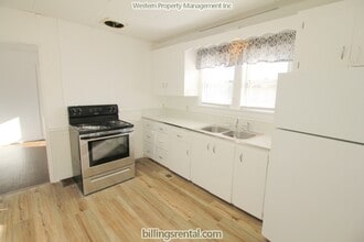 1042 N 24th St in Billings, MT - Building Photo - Building Photo