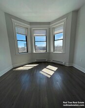 81 Park Dr, Unit 15 in Boston, MA - Building Photo - Building Photo