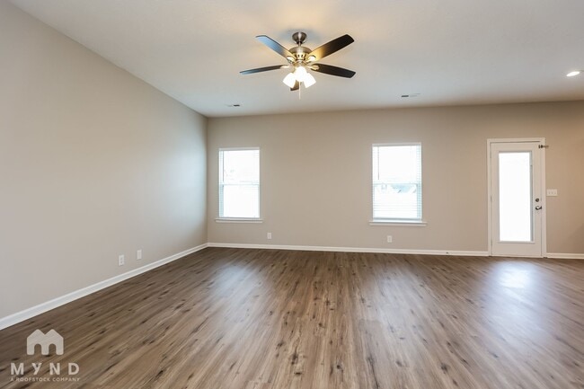 1728 Warmingfield Dr, Unit 01-101C in Murfreesboro, TN - Building Photo - Building Photo