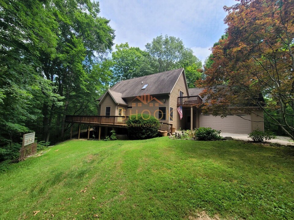 3958 Division Rd in West Lafayette, IN - Building Photo