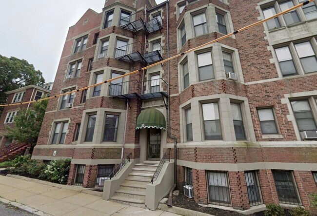26 Commonwealth Ter, Unit 3 in Boston, MA - Building Photo - Building Photo