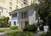 135 Zamora Ave in Coral Gables, FL - Building Photo - Building Photo