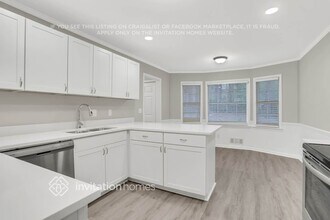 4150 Oakcrest Rd in Tucker, GA - Building Photo - Building Photo