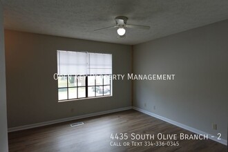 4435 Dorothy Dr, Unit 2 in Marianna, FL - Building Photo - Building Photo