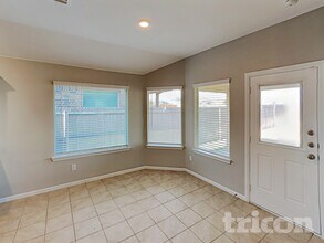 304 Foxhunter St in Fort Worth, TX - Foto de edificio - Building Photo