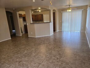9544 W Sunnyslope Ln in Peoria, AZ - Building Photo - Building Photo