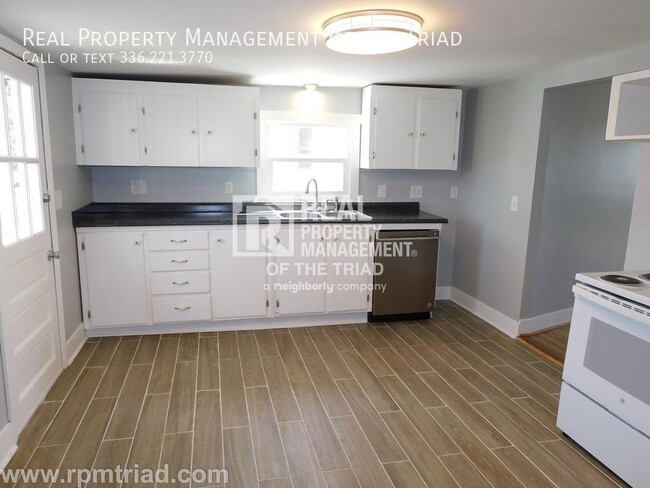 401 S Washington Ave in Reidsville, NC - Building Photo - Building Photo