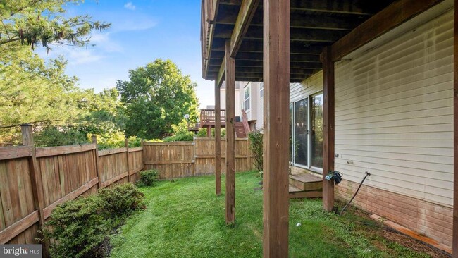 6020 Honnicut Dr in Centreville, VA - Building Photo - Building Photo