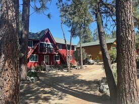 2420 Freeman Dr in Pine Mountain Club, CA - Building Photo