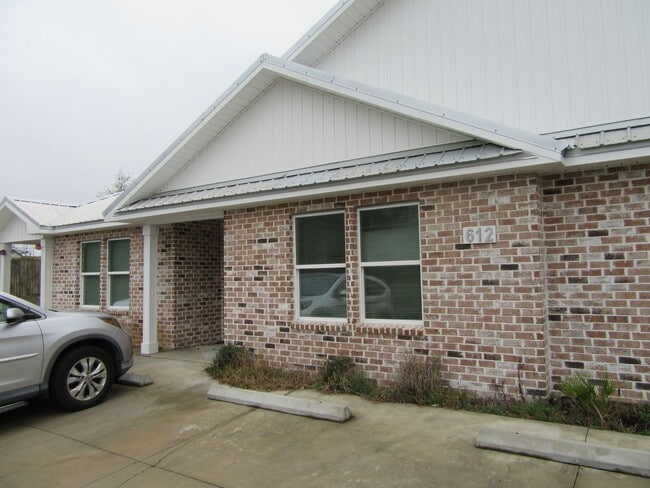 612 Helen Ave in Panama City, FL - Building Photo - Building Photo