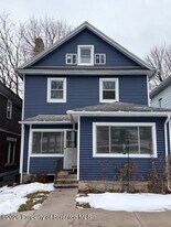 29 Park St in Carbondale, PA - Building Photo