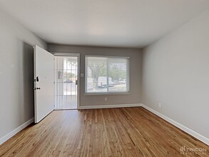 10074 Zodiac Ct in Sacramento, CA - Building Photo - Building Photo