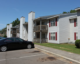 Grayson Trace Apartments in Birmingham, AL - Building Photo - Building Photo