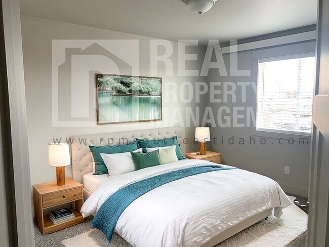 3656 Lena Ave in Idaho Falls, ID - Building Photo - Building Photo