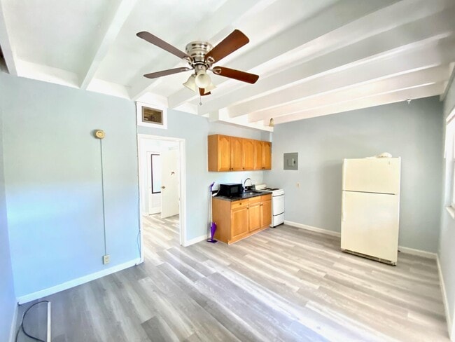 property at 527 48th St