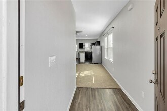 105 Bell Rings Dr in Jarrell, TX - Building Photo - Building Photo