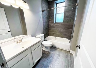 3216 Bishop St in Cincinnati, OH - Building Photo - Building Photo