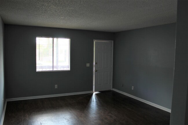 5136 Westchase Ct in Jacksonville, FL - Building Photo - Building Photo