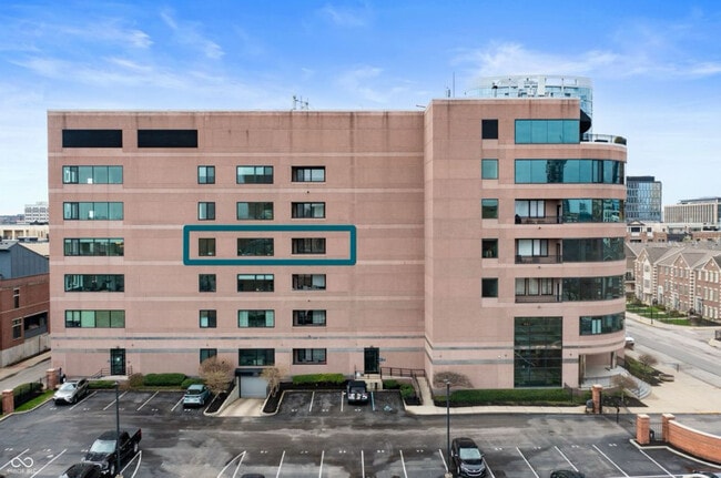 property at 225 N New Jersey St