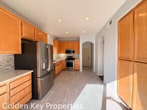 6035 Paseo Carreta in Carlsbad, CA - Building Photo - Building Photo