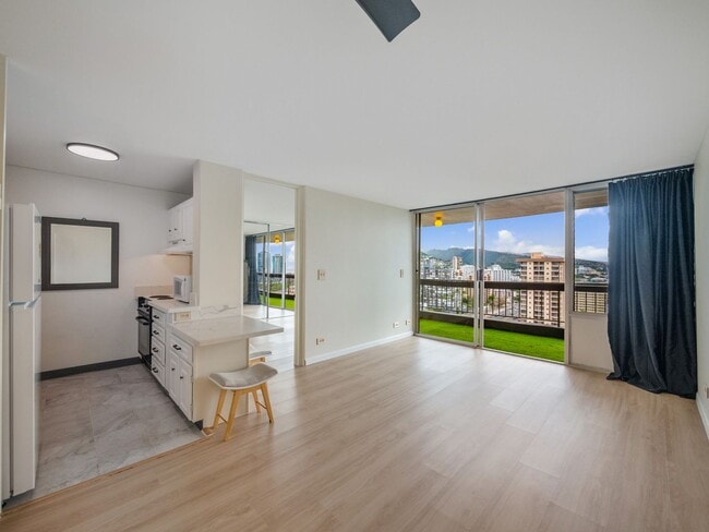 775 Kinalau Pl in Honolulu, HI - Building Photo - Building Photo