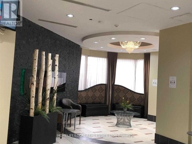 property at 310-3310 Burnhamthorpe Rd W
