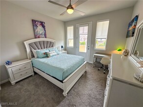 4602 Arboretum Cir in Naples, FL - Foto de edificio - Building Photo