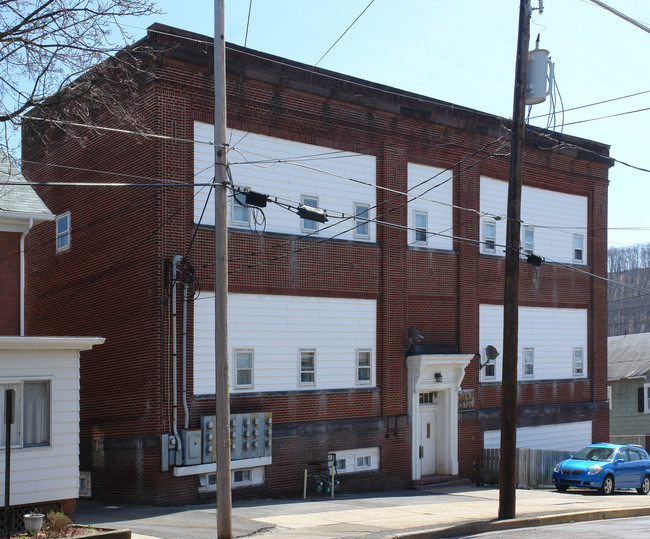 Beck Apartments in Sunbury, PA - Building Photo - Building Photo