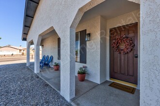 2300 Palo Verde Blvd S in Lake Havasu City, AZ - Building Photo - Building Photo