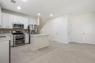 3404 Winding Shore Ln in Pflugerville, TX - Building Photo - Building Photo
