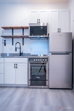 130 N F St, Unit 6 in Livingston, MT - Foto de edificio - Building Photo