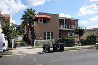 Central Arlington Heights in Los Angeles, CA - Building Photo - Primary Photo