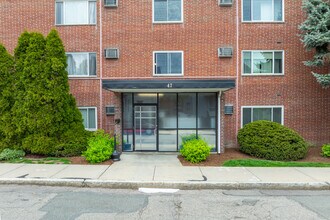 Homer Condominiums in Cambridge, MA - Building Photo - Building Photo