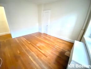 1846 Commonwealth Ave in Boston, MA - Building Photo - Building Photo