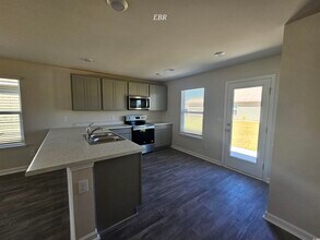 86 Cambridge Dr in Tabor City, NC - Building Photo - Building Photo